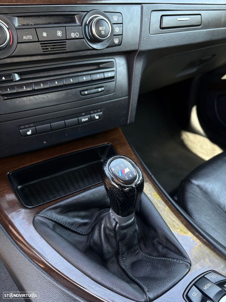 BMW 320 d Cabrio - 15