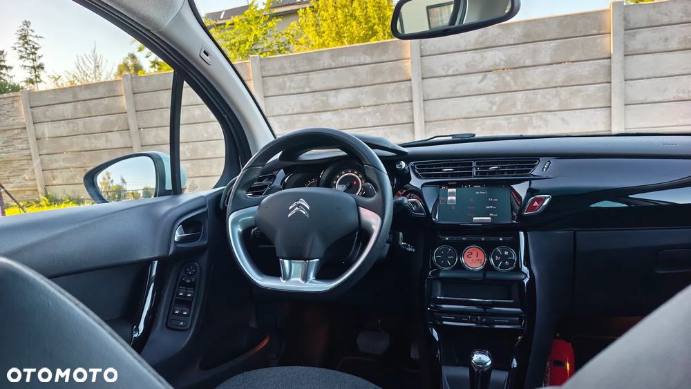 Citroën C3 Pure Tech e-VTi 82 ETG Exclusive - 30