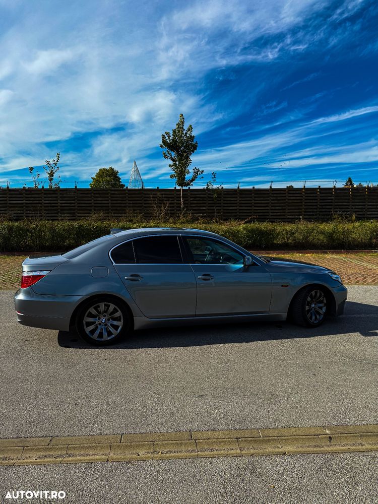 BMW Seria 5 525d Aut. - 8