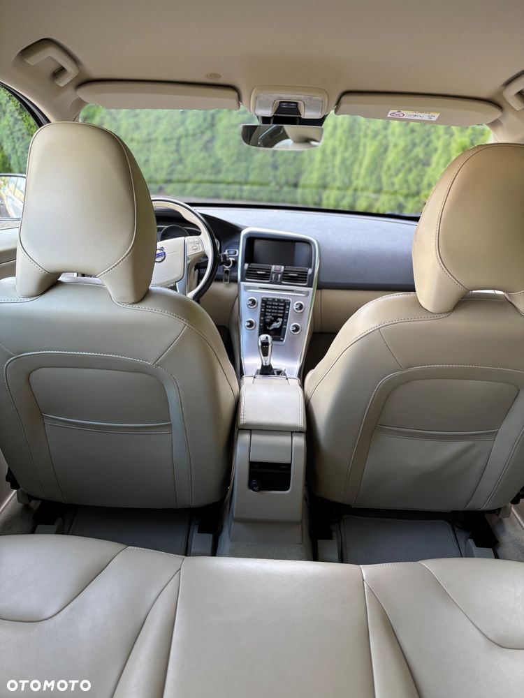 Volvo XC 60 - 14