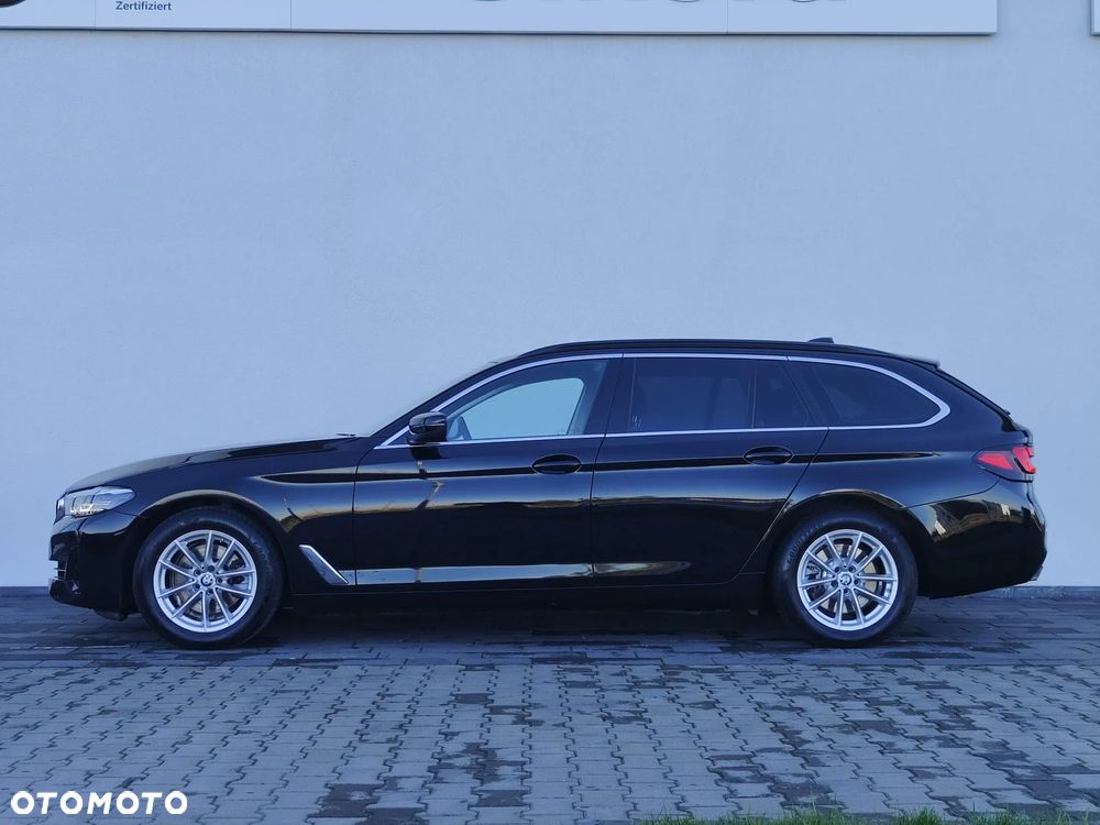 BMW Seria 5 ver-520d-touring - 2