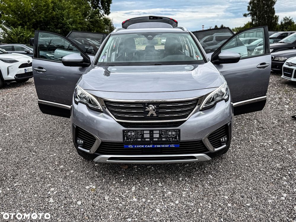 Peugeot 5008 1.2 PureTech Allure S&S - 11