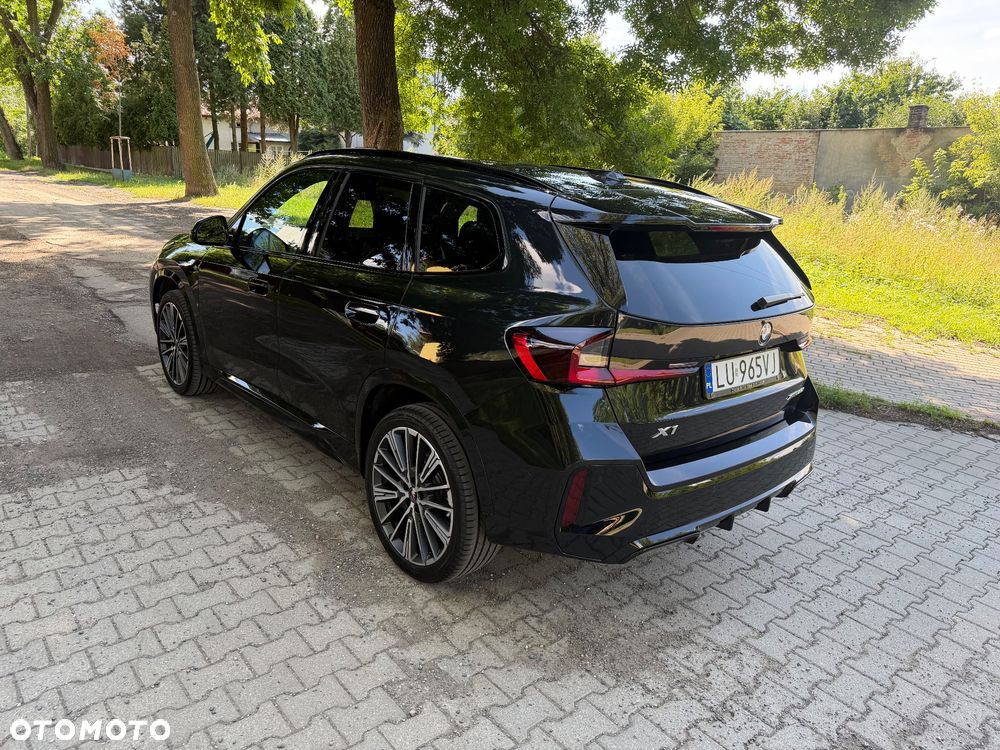 BMW X1 - 17