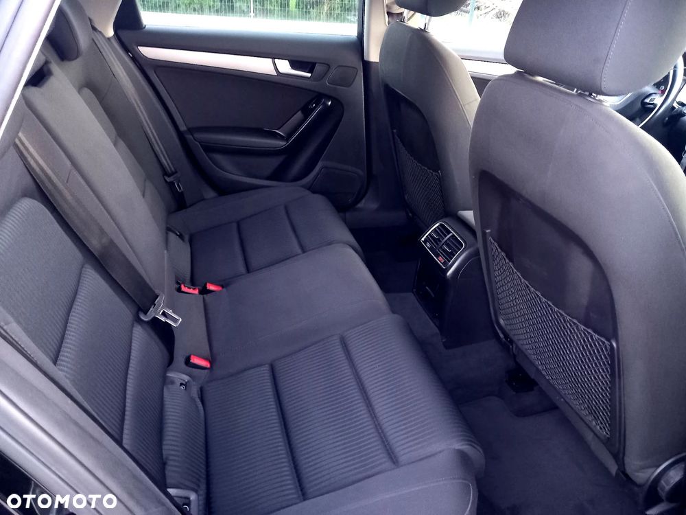 Audi A4 Avant - 28
