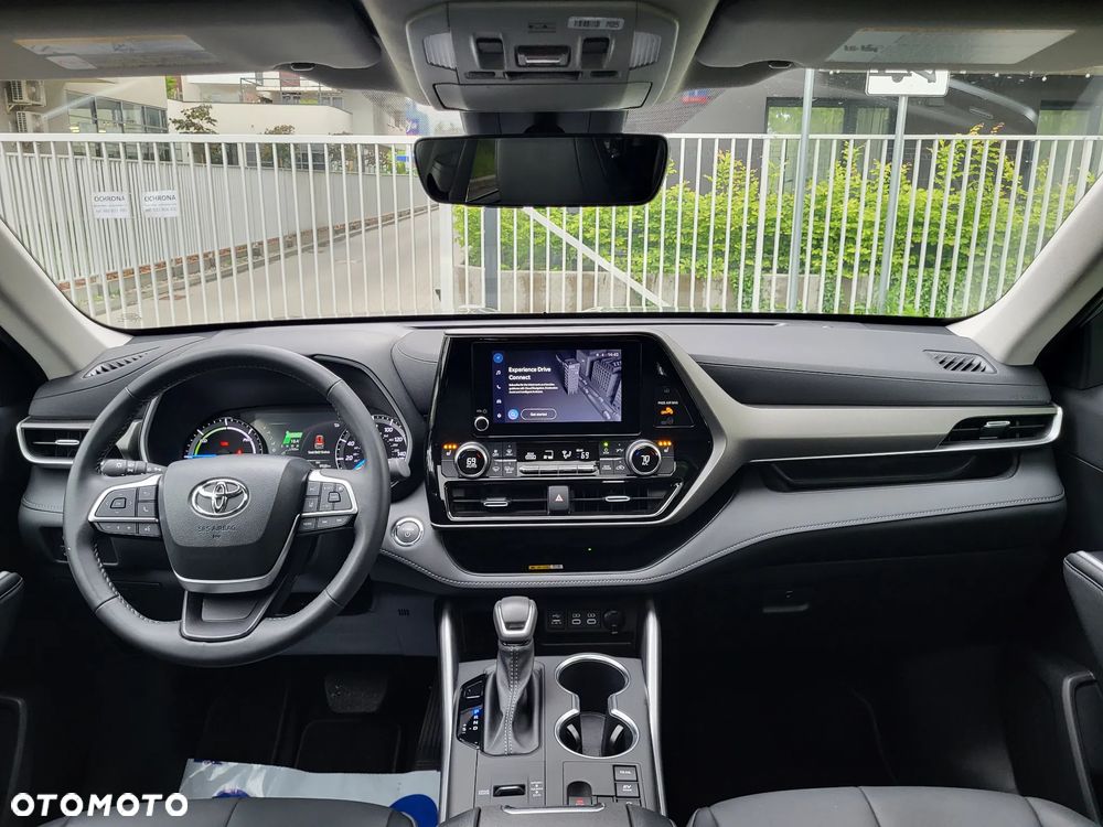 Toyota Highlander - 11