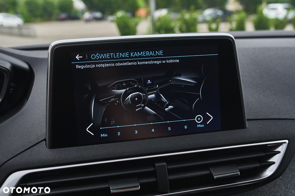 Peugeot 5008 BlueHDI 130 Allure Business-Paket - 36