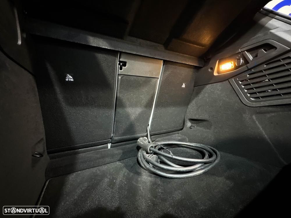 Renault Scénic 220 Long Range Techno — fotografia 55