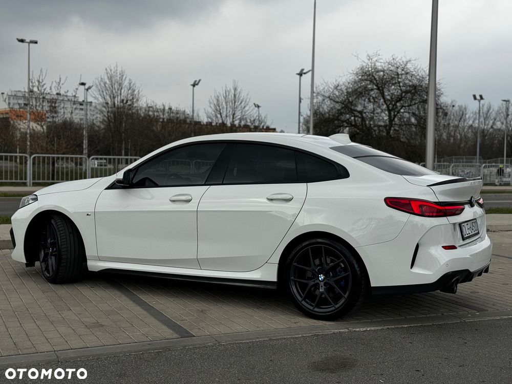 BMW Seria 2 220d M Sport sport - 11