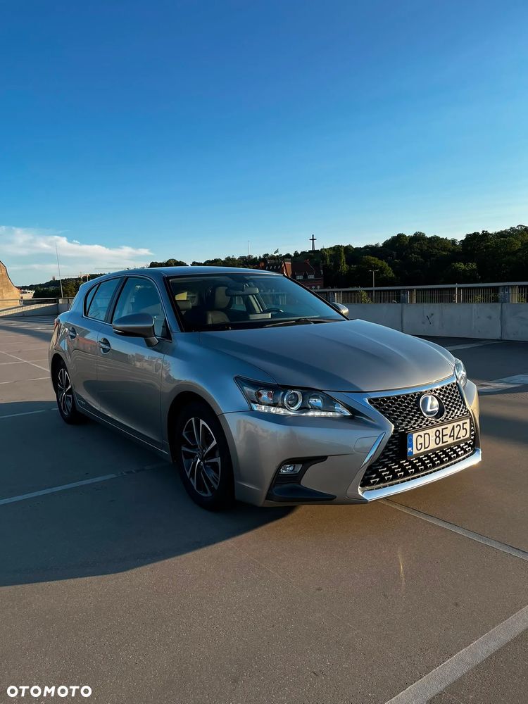 Lexus CT 200h Elegance - 2