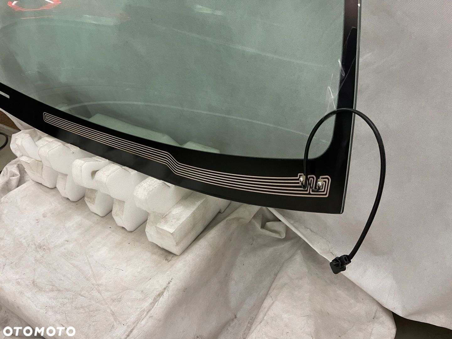 SUBARU LEGACY OUTBACK SZYBA PRZEDNIA GRZANA 2004 - 6