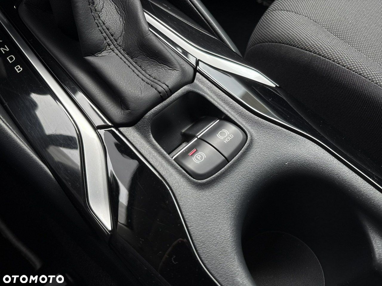 Toyota Corolla - 27
