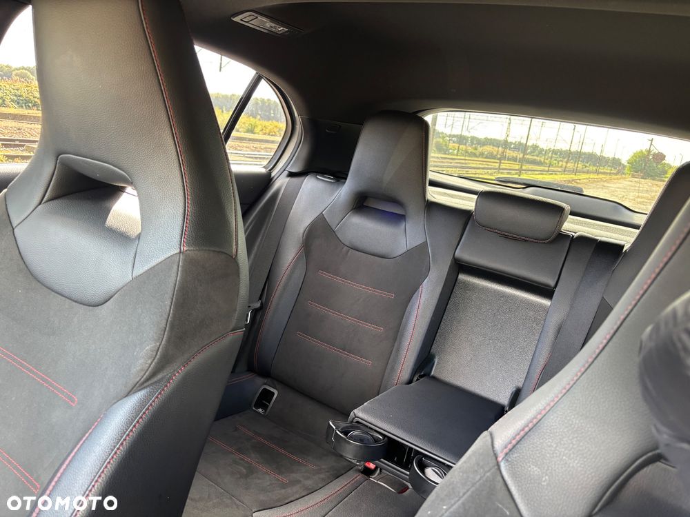 Mercedes-Benz Klasa A 200 d AMG Line 8G-DCT - 29