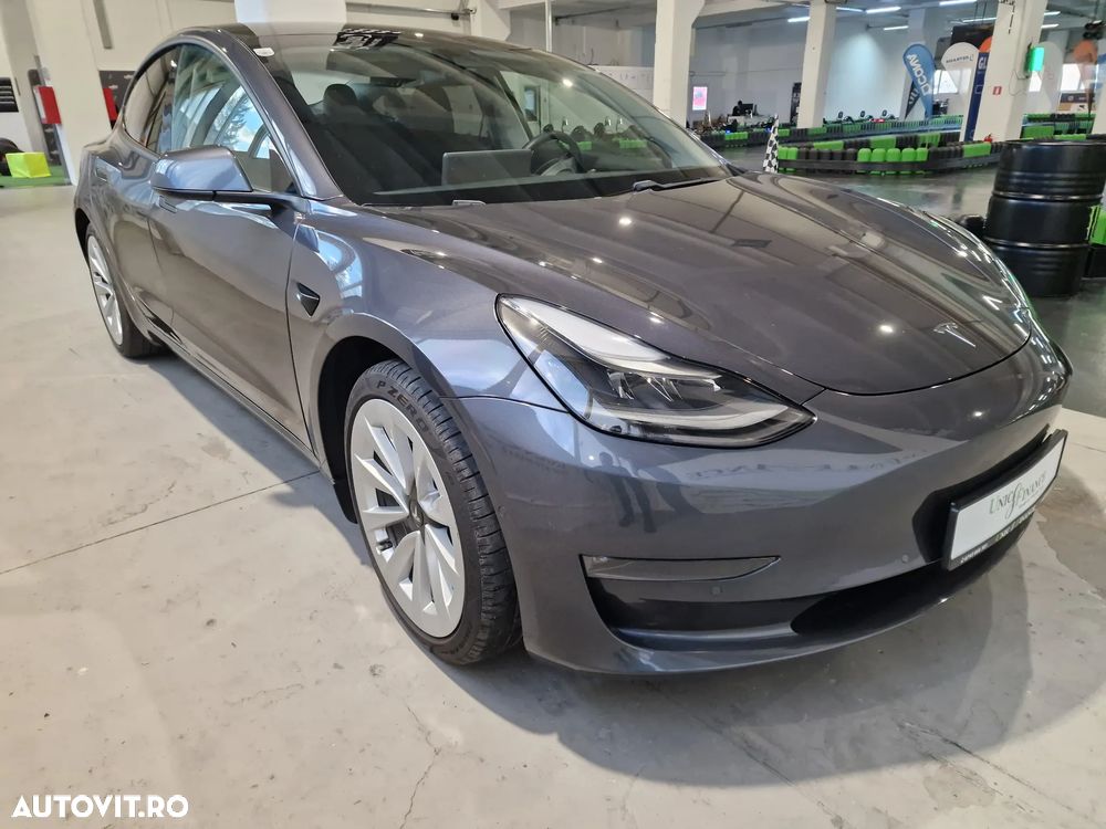 Tesla Model 3 Langstreckenbatterie Allradantrieb Dual Motor - 2