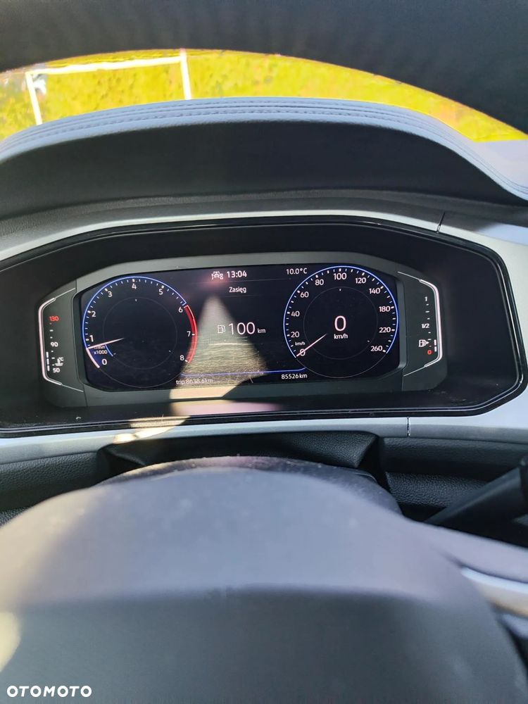 Volkswagen T-Roc - 2