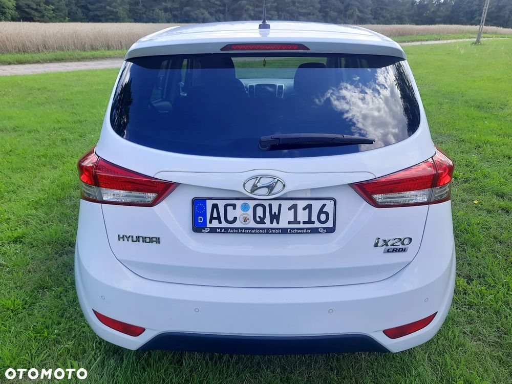 Hyundai ix20 1.4 CRDi Premium - 14