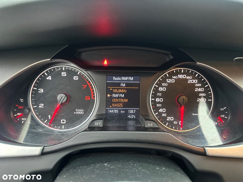 Audi A4 Limousine - 12