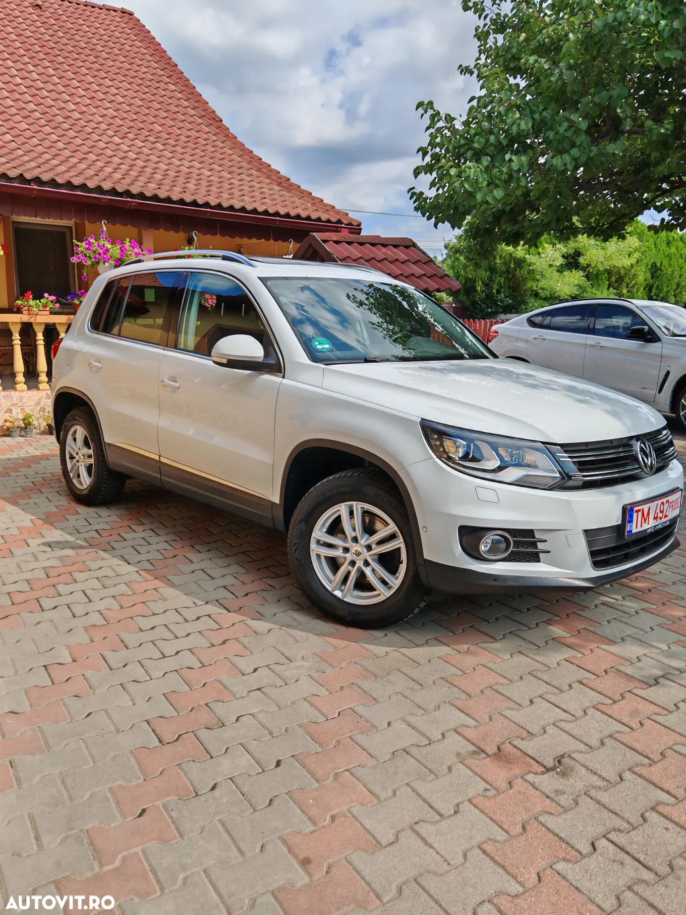 Volkswagen Tiguan 2.0 TDI DPF 4Motion BlueMotion Technology Sport & Style - 8