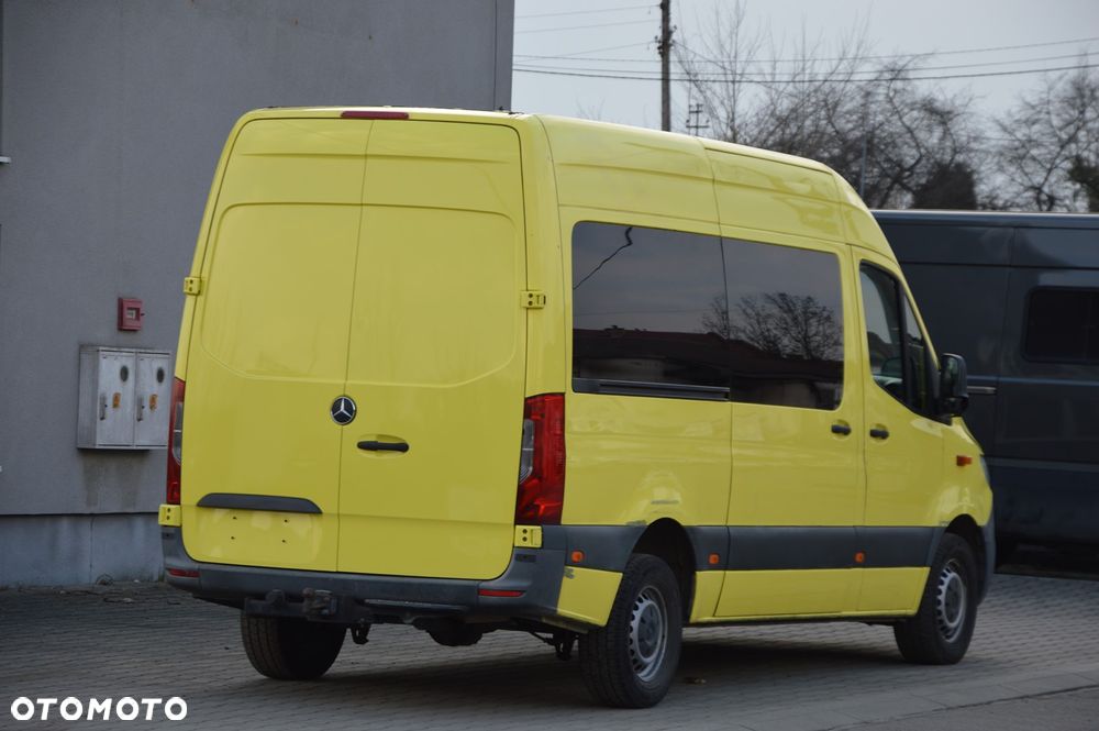 Mercedes-Benz SPRINTER L2H2 - 12