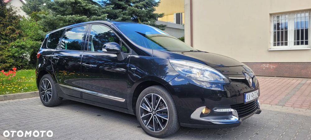 Renault Grand Scenic - 10