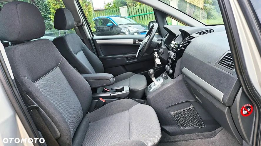Opel Zafira 1.8 Cosmo EasyTronic EU5 - 39