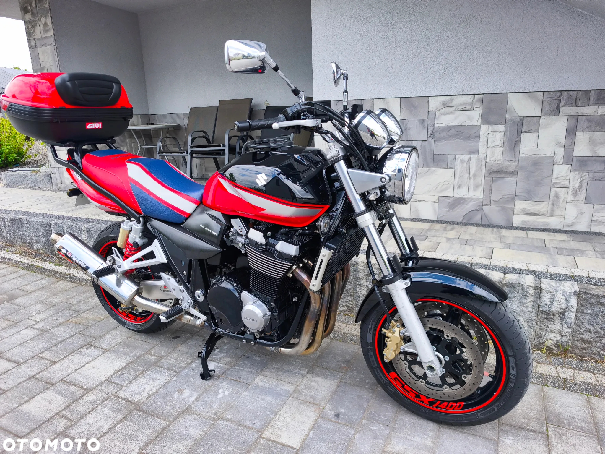 Suzuki GSX - 3