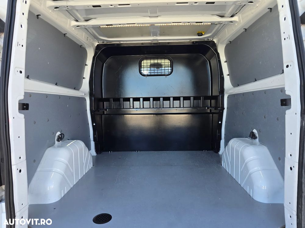 Ford Transit Custom 6 LOCURI+DUBA L2H1 - 14