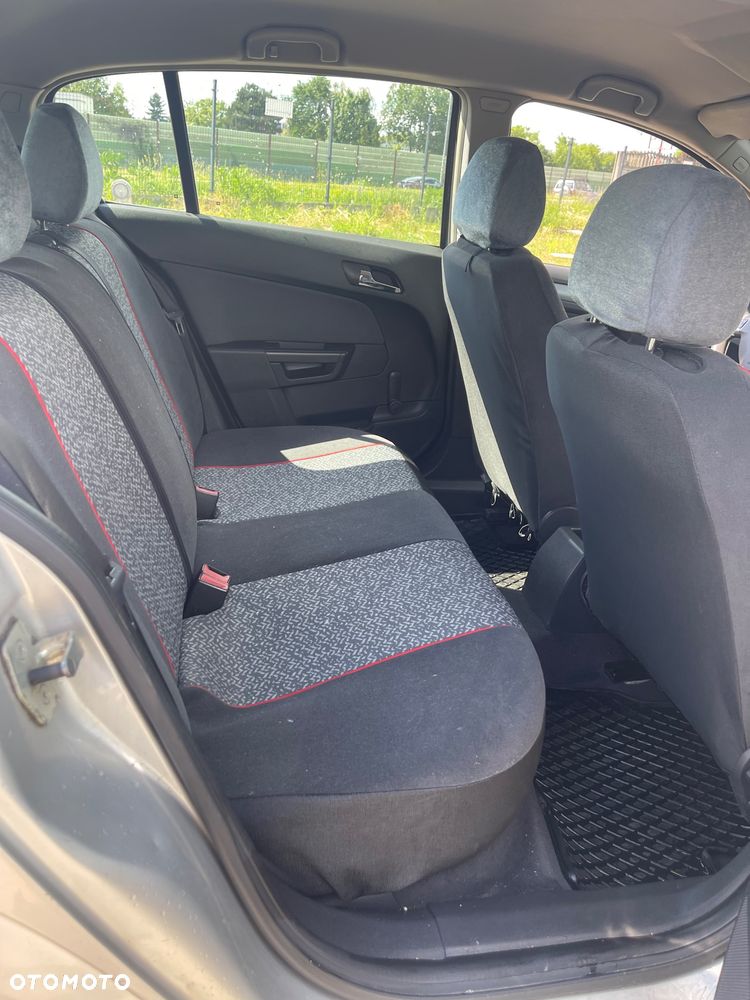 Opel Astra 1.7 CDTI Elegance - 5