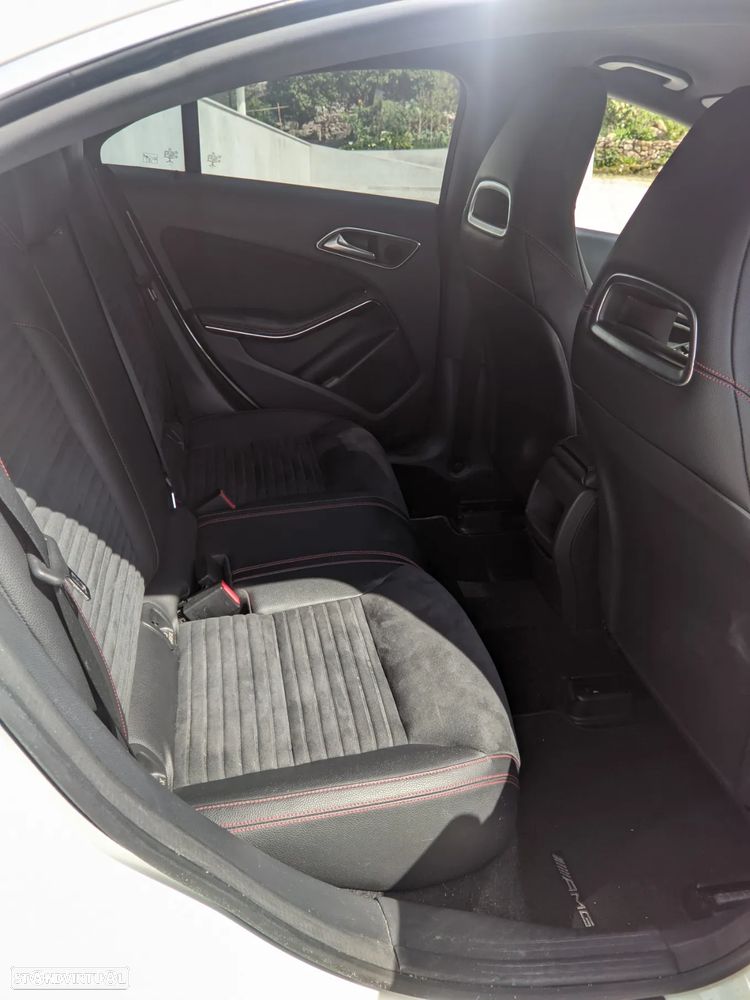 Mercedes-Benz CLA 180 (CDI) d AMG Line - 13