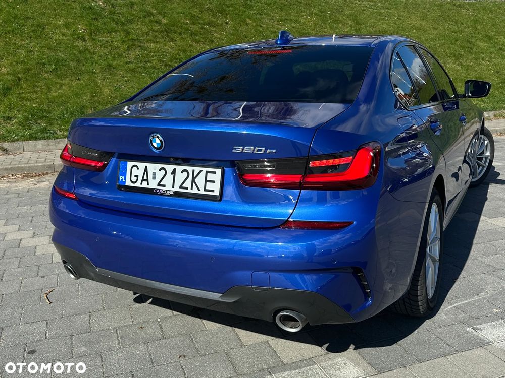 BMW Seria 3 320e M Sport sport - 7