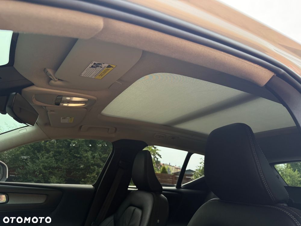 Volvo XC 40 B5 B AWD Ultimate Bright - 21