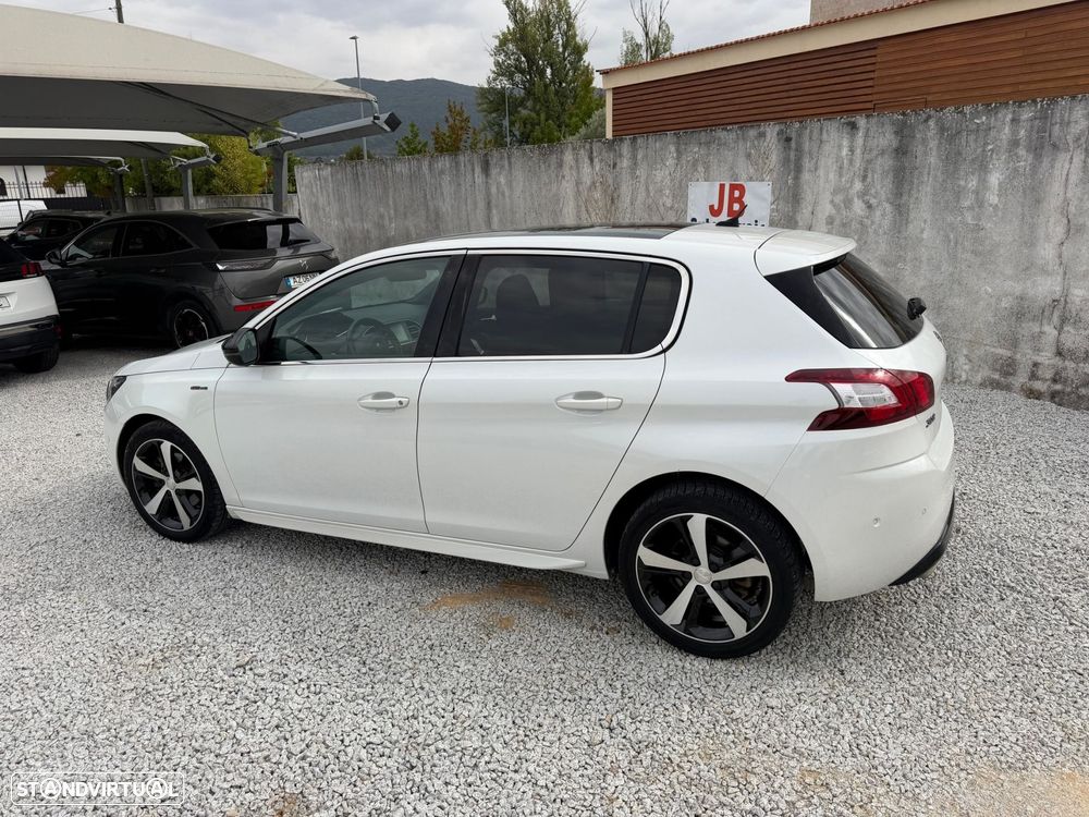 Peugeot 308 1.2 PureTech GT Line - 4