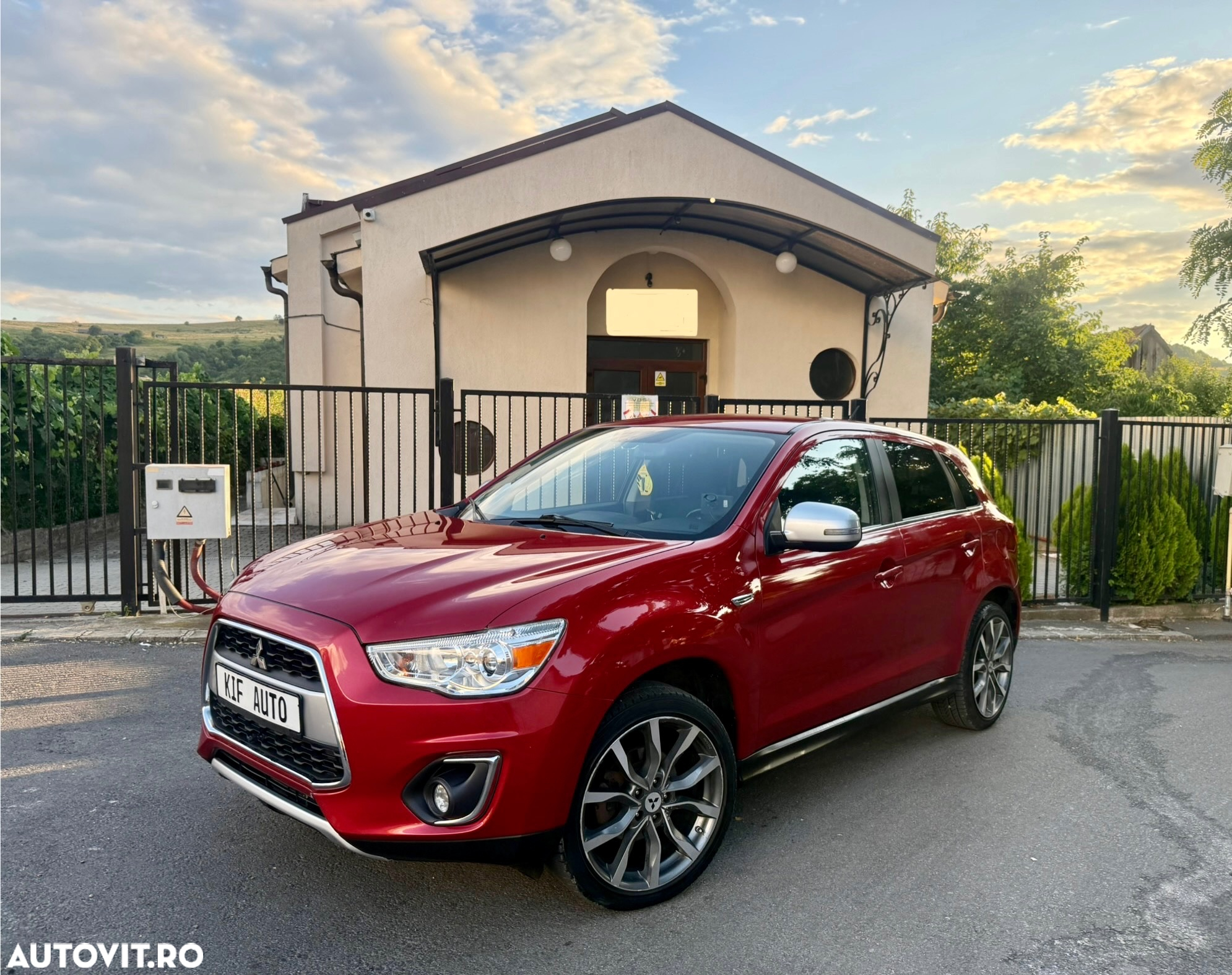 Mitsubishi ASX 1.8 DI-D 4WD Diamant Edition - 2