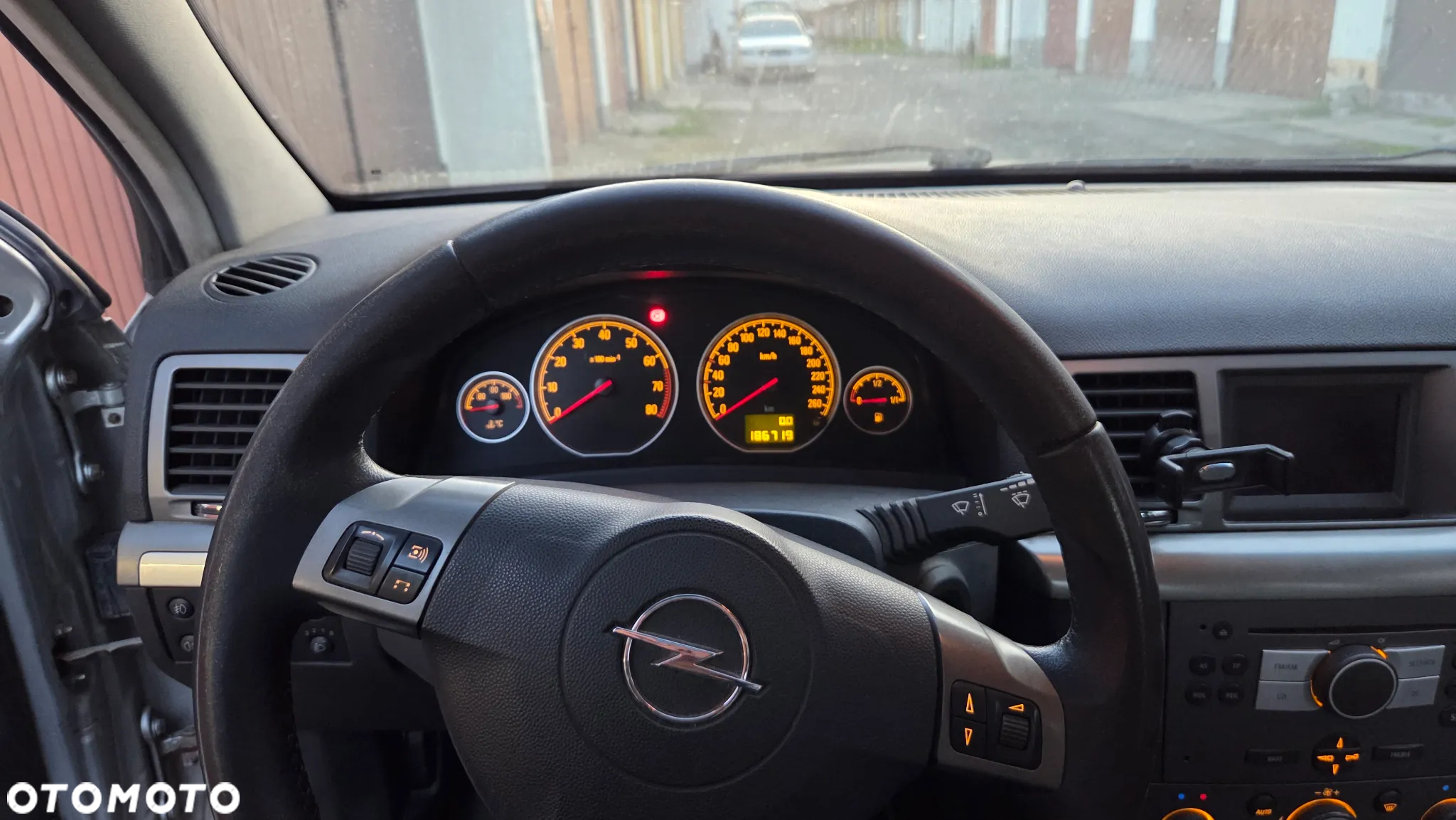 Opel Vectra 2.2 - 9