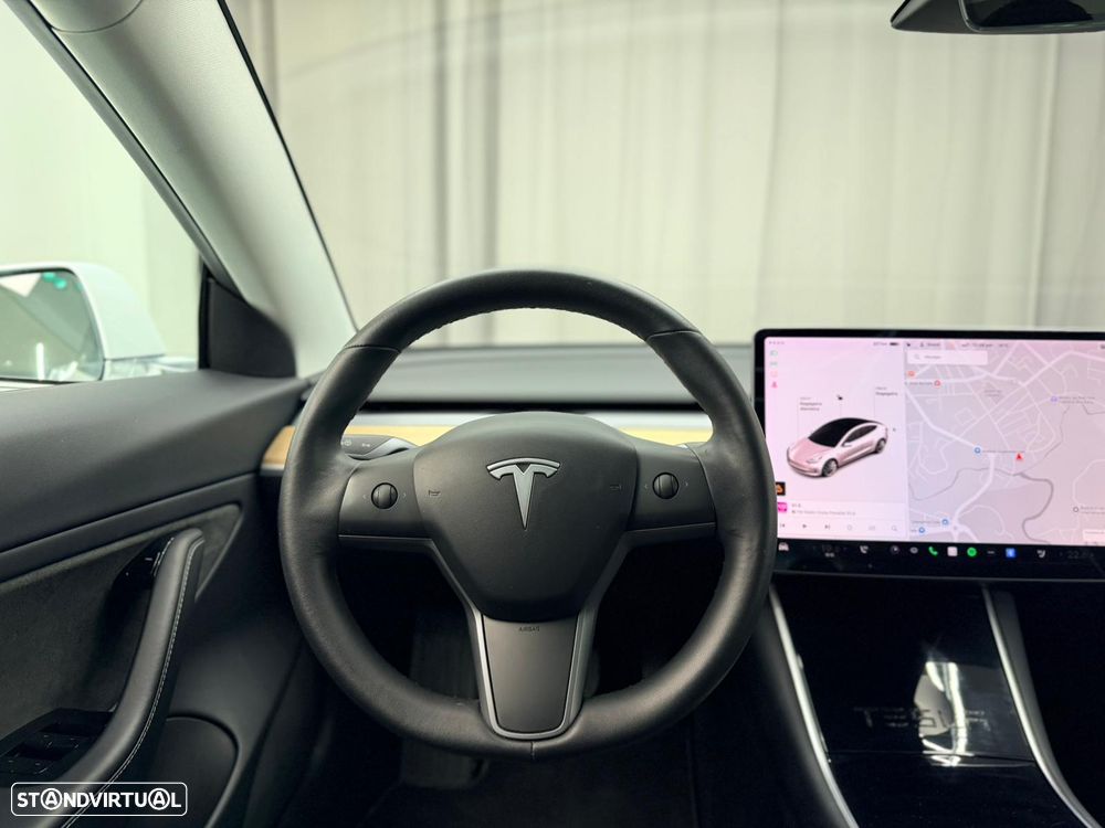 Tesla Model 3 Standard RWD Plus - 19