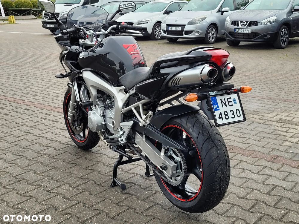 Yamaha FZ6 - 15