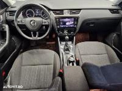 Skoda Octavia - 7