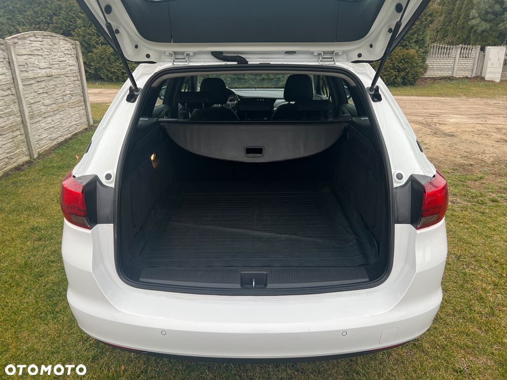 Opel Astra V 1.4 T Enjoy - 13