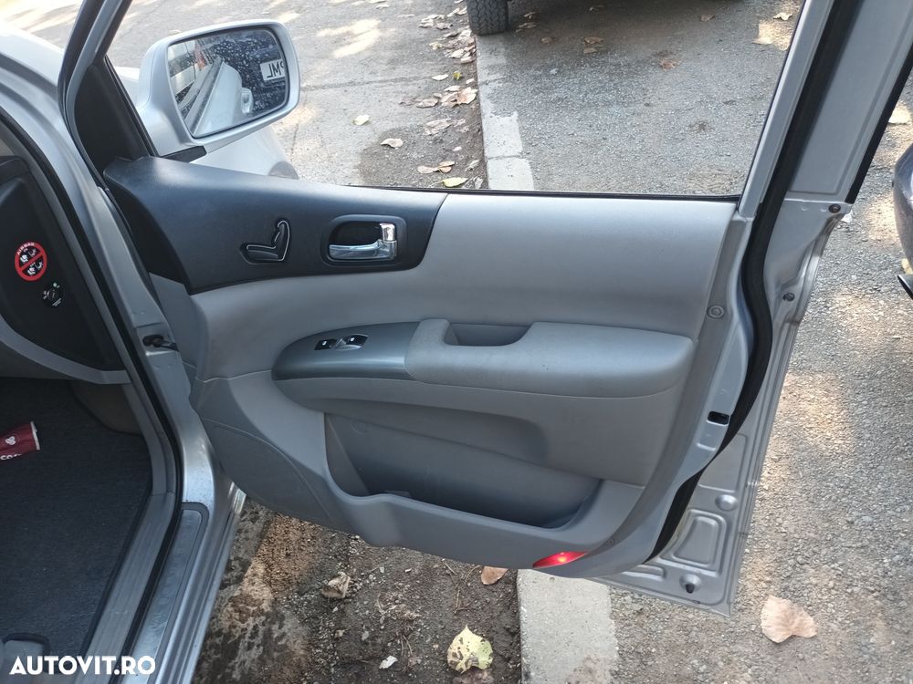 Dezmembrari  Kia CARNIVAL (VQ)  2006  > 2014 - 18