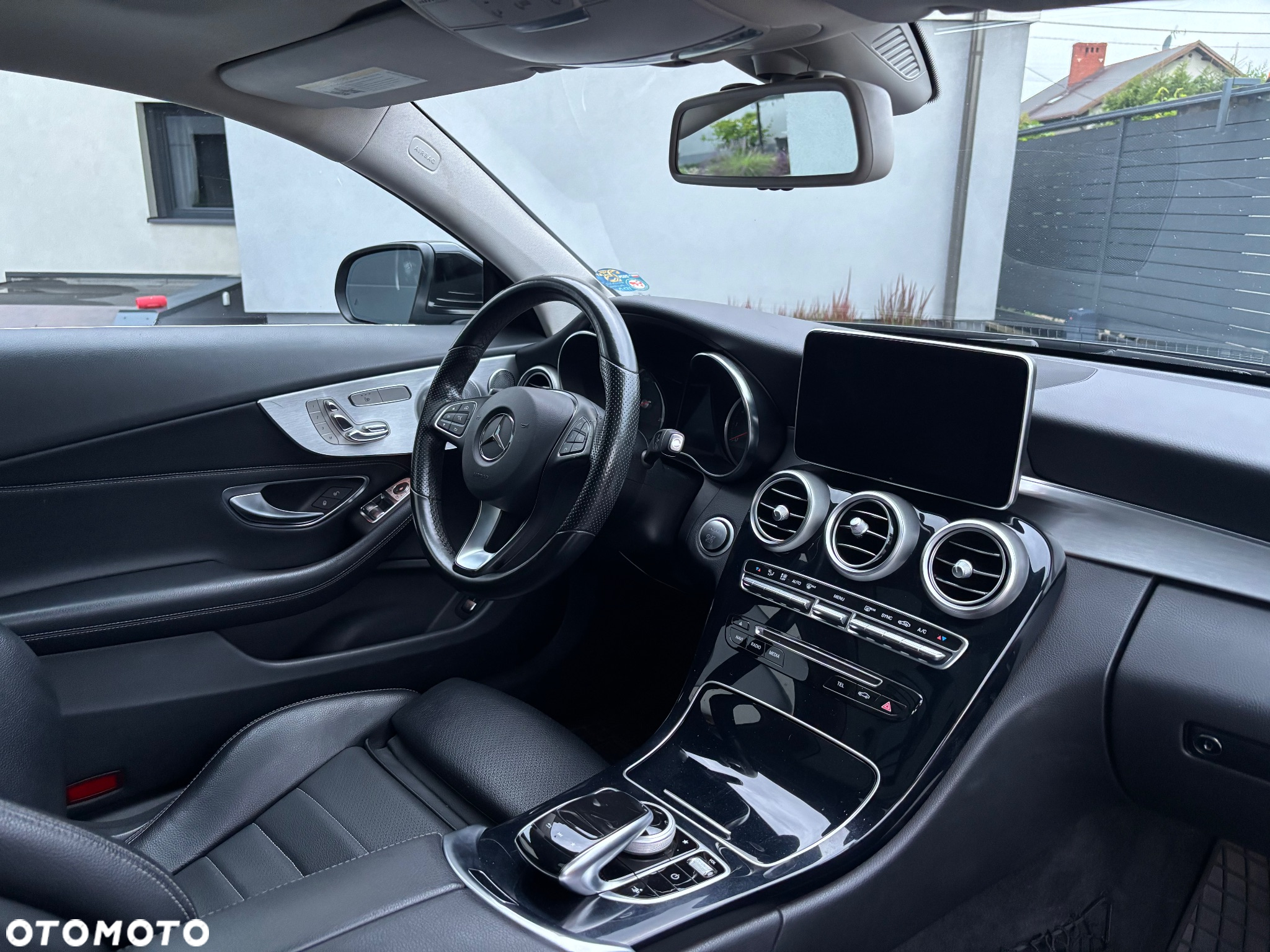 Mercedes-Benz Klasa C 300 Coupe 7G-TRONIC AMG Line - 13