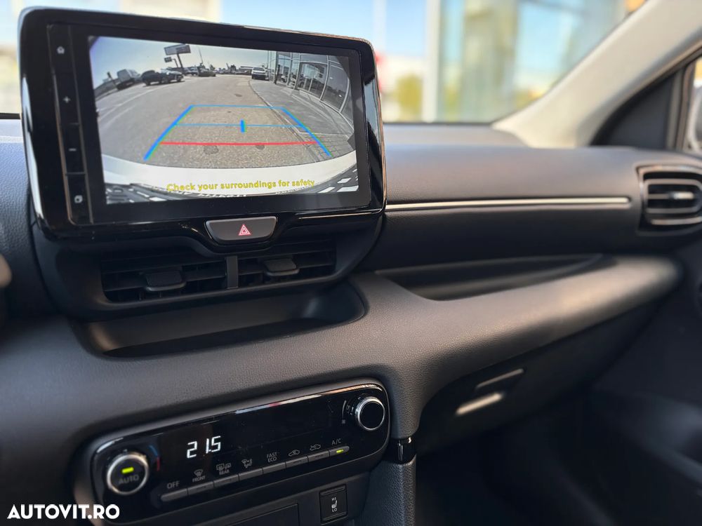 Toyota Yaris Hybrid 116 1.5 VVT-i Business Edition - 12