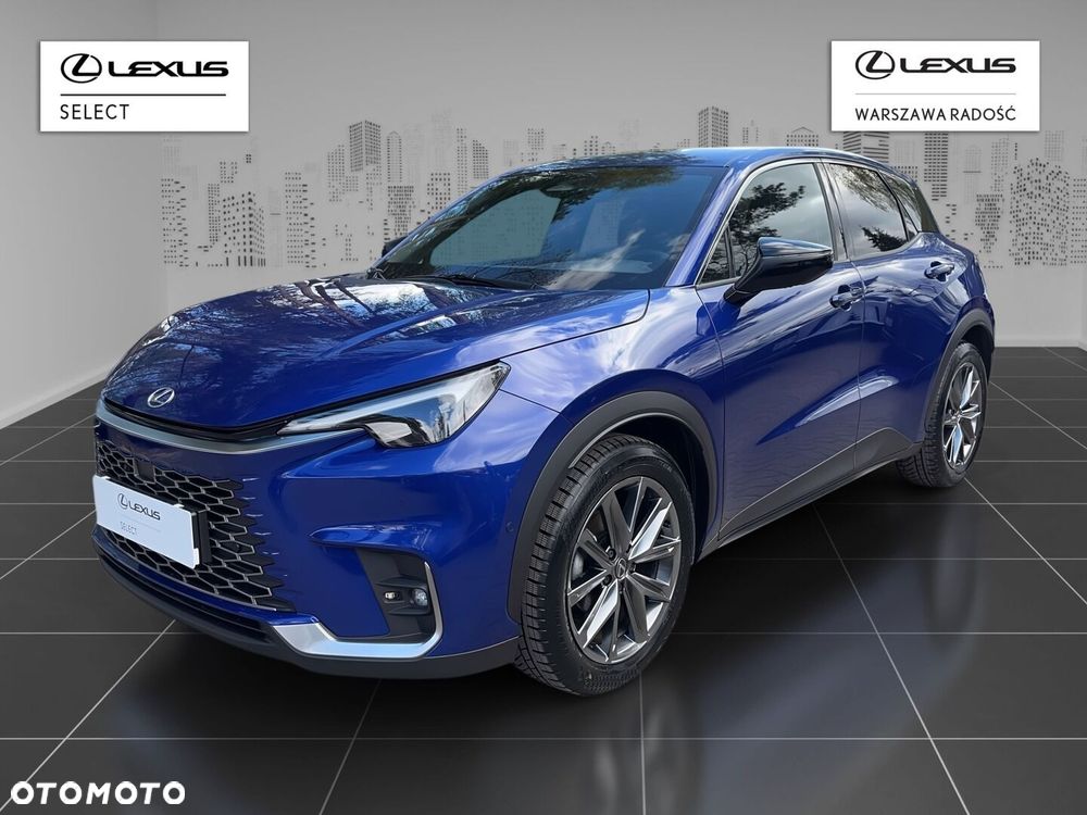 Lexus LBX - 1