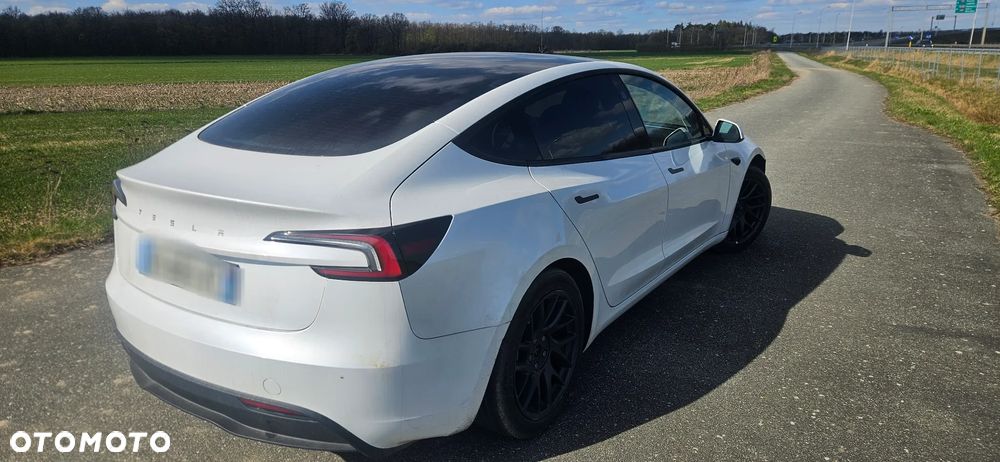 Tesla Model 3 RWD Hinterradantrieb - 3