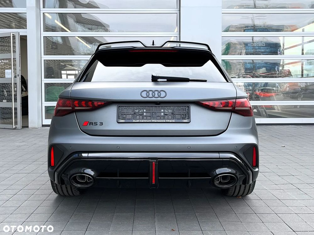 Audi RS3 Sportback TFSI Quattro S tronic - 9