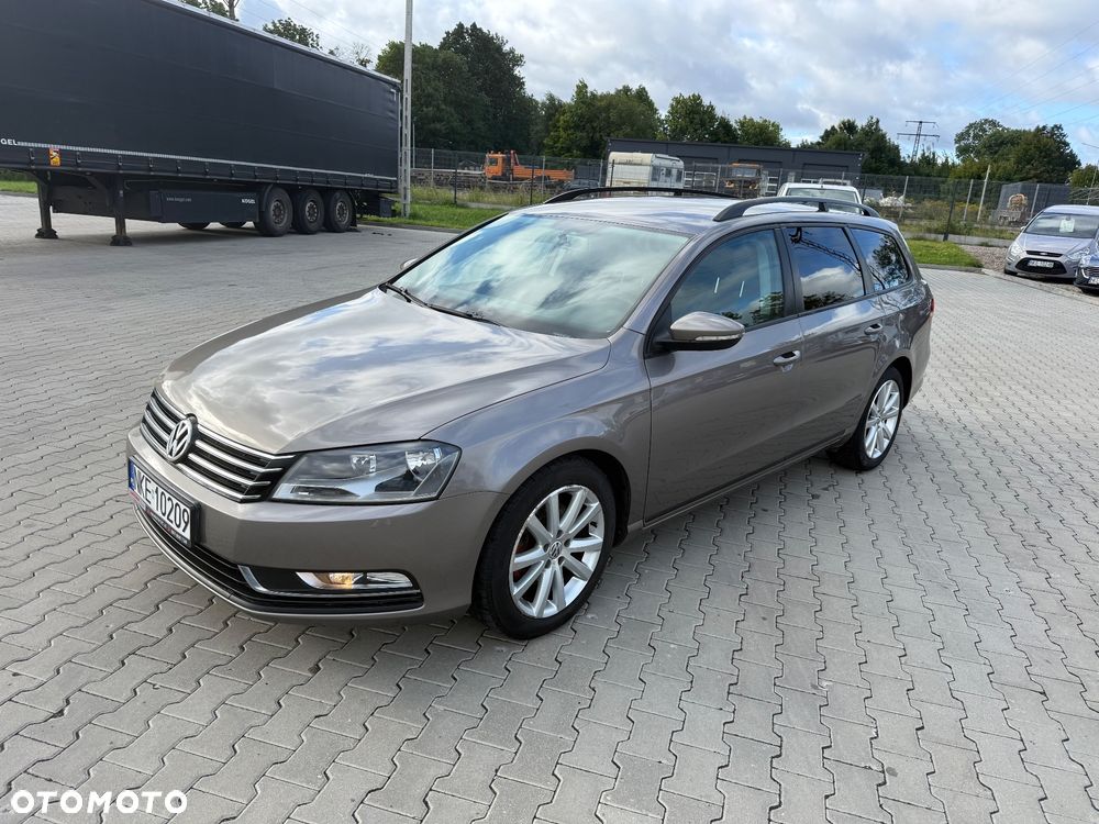 Volkswagen Passat 2.0 Blue TDI SCR Comfortline - 4