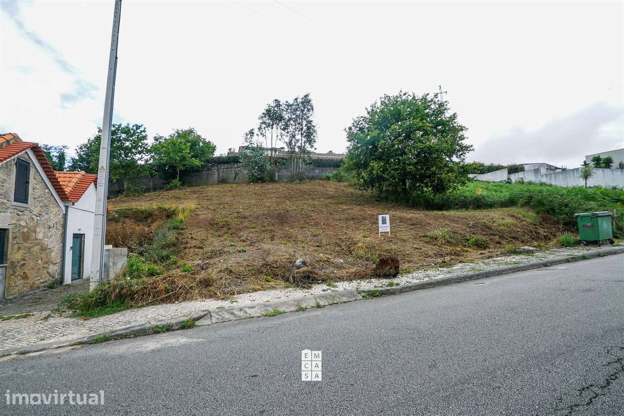 Terreno Para Construção  Venda em Oliveira de Azeméis, Santiago de Rib - Grande imagem: 3/9