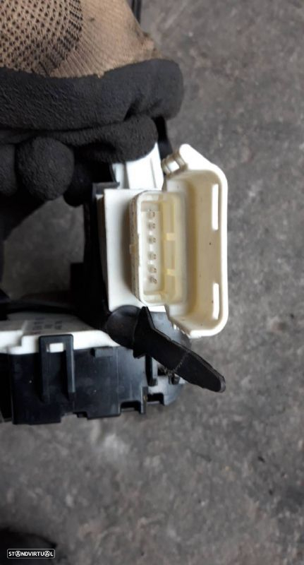 Fecho Porta  Fte Dto Citroën C4 I (Lc_) - 3