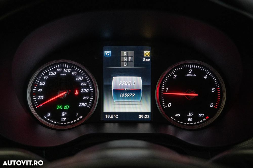 Mercedes-Benz C 220 d 9G-TRONIC - 23