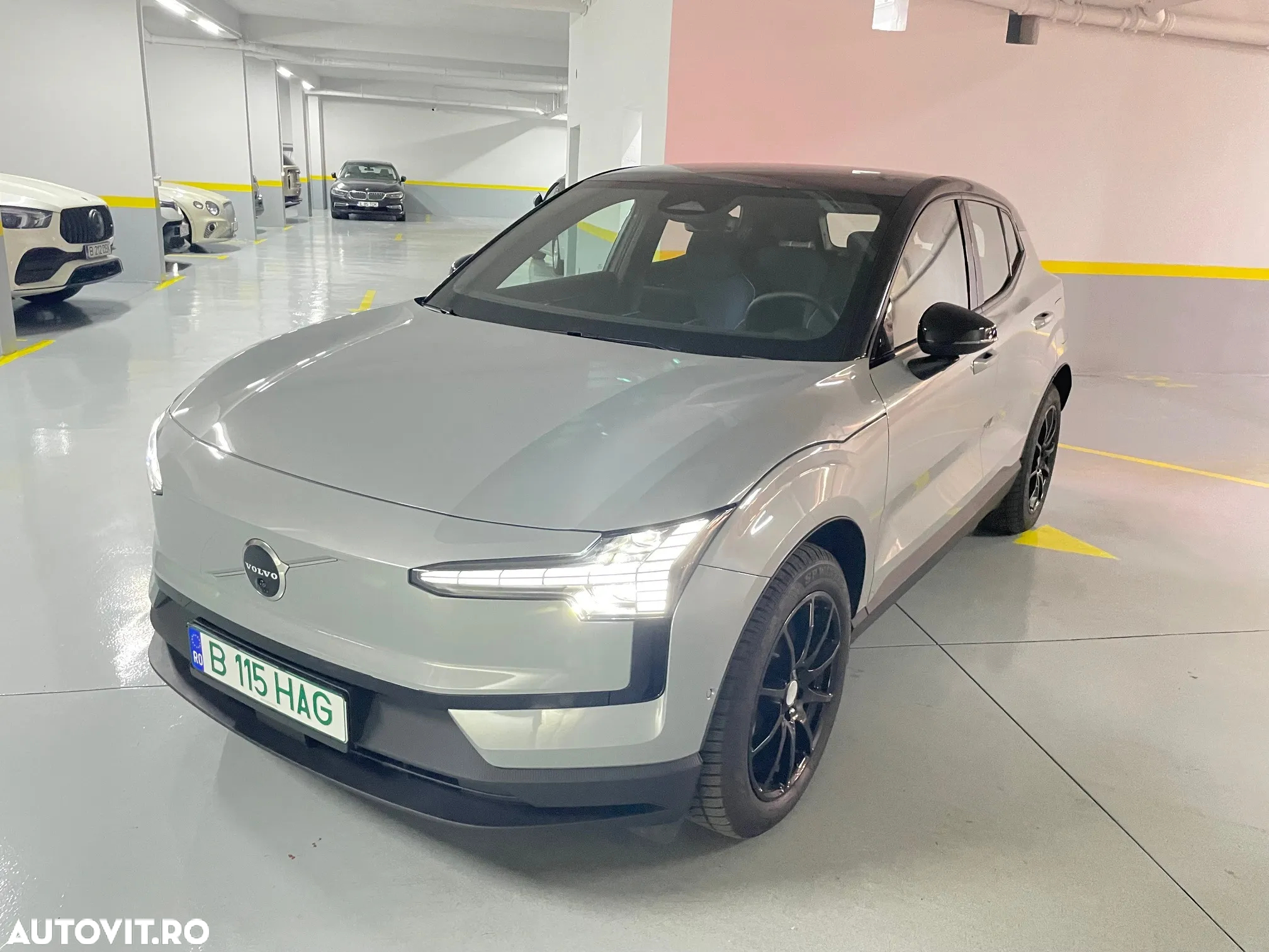 Volvo EX30 Twin Motor Performance AWD Ultra - 12
