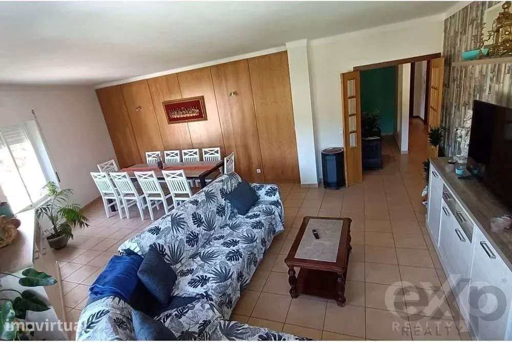 Apartamento T4 à venda em Estoi, Faro, Algarve, Portugal - Grande imagem: 2/28