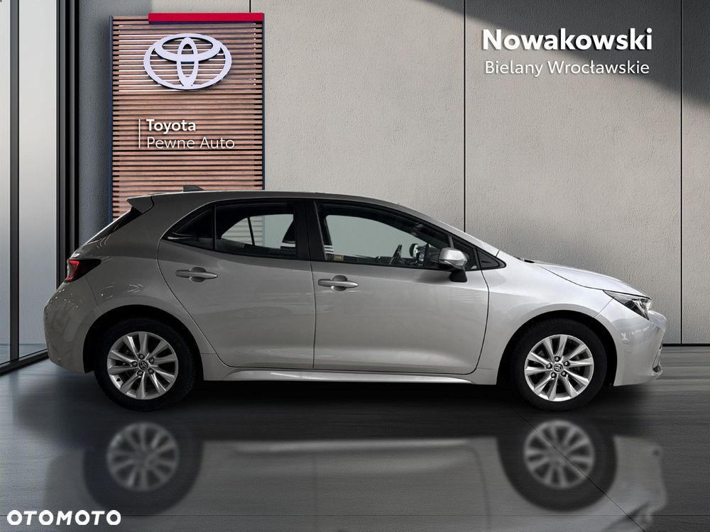 Toyota Corolla 1.8 Hybrid Comfort - 6